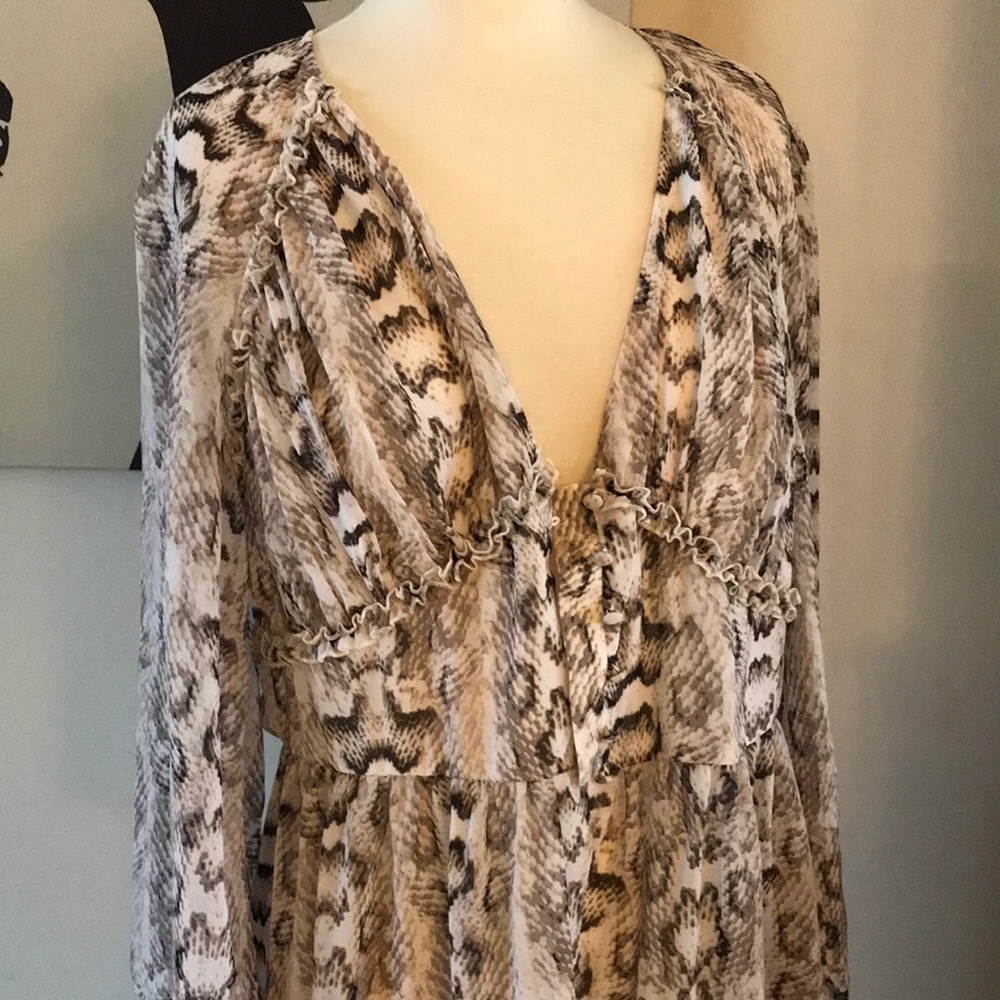 NWOT Divided Animal Print Flowing Duster